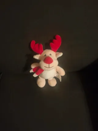 Reno de Peluche Navideño