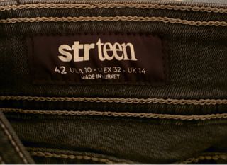 Jeans Bootcut Low Waist Tachas Negro/Gris