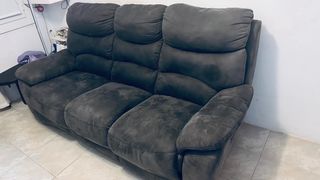 Sofá 3 plazas Conforama gris