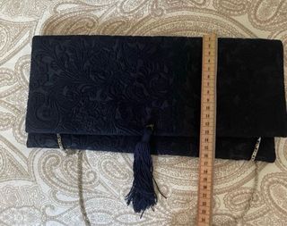 Cartera de mano azul para eventos