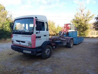 Renault Midliner 210 CV con Multilift de 12 Tn