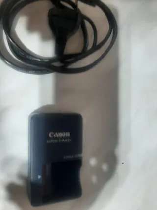 Canon Fotocamera Digitale DXUS 100 IS