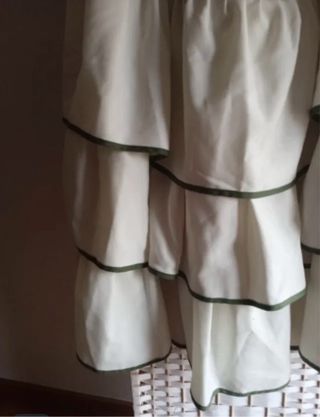Falda y corpiño con detalles