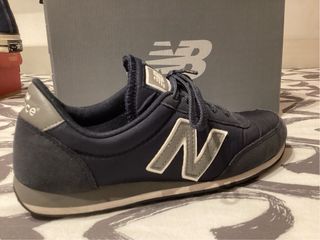 Zapatillas New Balance Azul Marino y Gris