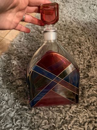 Caraffa decorata artigianalmente con tappo