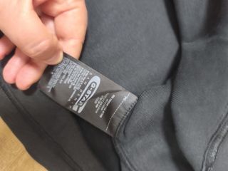 Camiseta G-Star RAW cuello pico negra