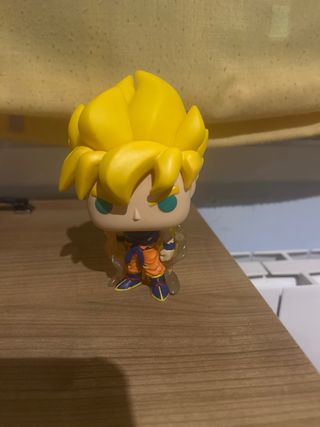 Funko Pop Super Saiyan Goku 860