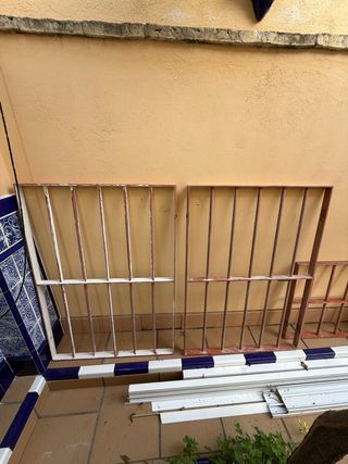 Rejas de hierro sin estrenar