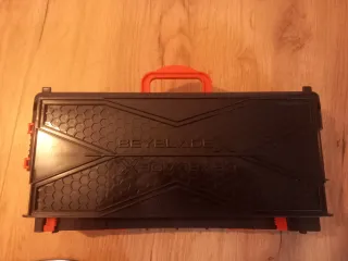 Beystadium y 4 Beyblades