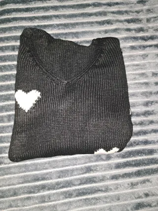 Jersey Negro Corazones Blancos Talla xl