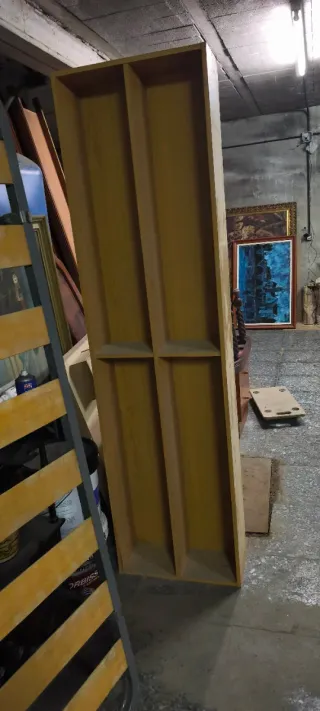 Regalo estantería de madera