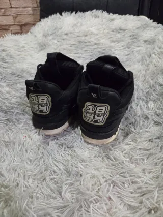 Sneakers Louis Vuitton Skate Nere