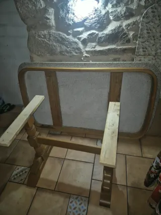 Mesa de granito gris y blanco