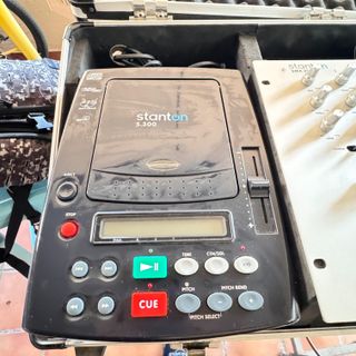 Lettori CD Stanton S.300 con Mixer SMX.21