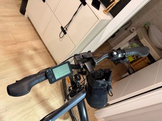 Bicicleta eléctrica B-twin 26' 50km autonomía