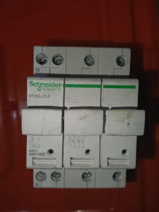 Portafusibles Schneider Electric