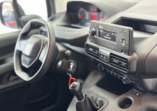 Peugeot Partner ISOTERMO con 34.000km