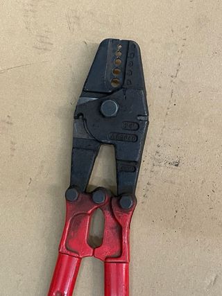 Alicates Cortacables Rojo Negro