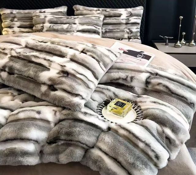 Juego Cama 4 Piezas Piel Conejo