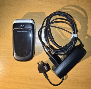 Nokia 6600i e Sony Ericsson Z310