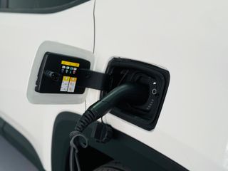 JEEP Renegade Longitude 1.3 PHEV 140kW 190CV 4X4