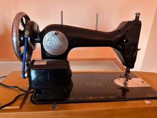 Máquina de coser antigua Sigma