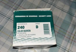 Cerradura de hierro.