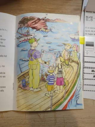 Peixos al mar, castells a la platja