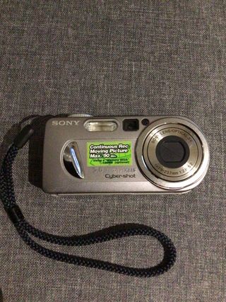 Cámara Sony Cyber-shot 5.0 MP