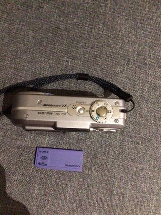 Cámara Sony Cyber-shot 5.0 MP