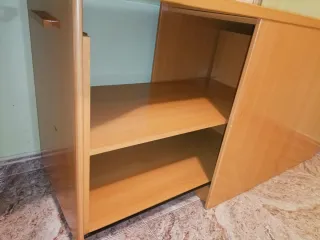 Habitación individual completa prácticamente nueva