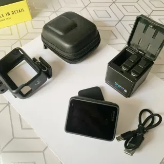 GoPro Hero 7 Black + Accessori