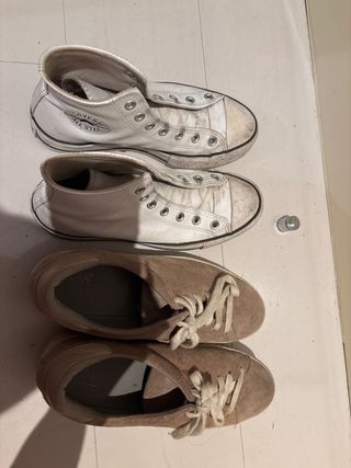 Converse Blancas y marrones