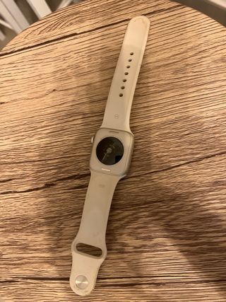 Apple Watch SE Plata con Cargador