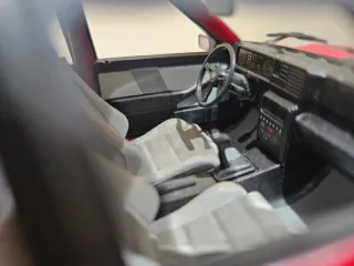 Modellino Lancia Delta HF Integrale 16v scala 1:24