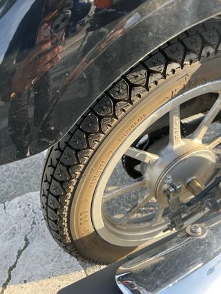 Yamaha YBR 125 Custom Negra