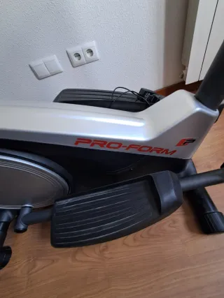 Elíptica Pro Form 325 cse