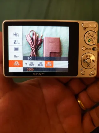 Sony Cyber-shot DSC-S950 Cámara Digital Plata