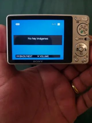 Sony Cyber-shot DSC-S950 Cámara Digital Plata