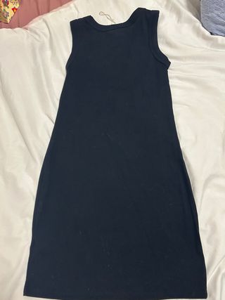 Vestido negro Clockhouse