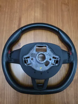 Volante Skoda Octavia VRS MK3 5E costura roja