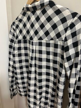 Camisa cuadros blanco y negro Bershka XS