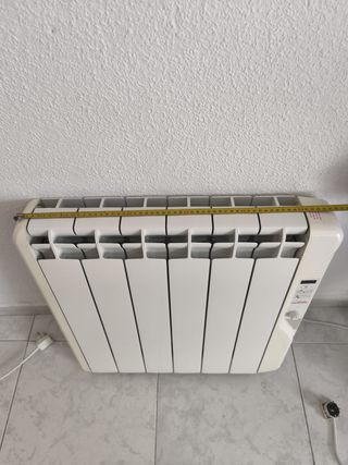 Radiador Eléctrico ABARRÓN 750W 56cm