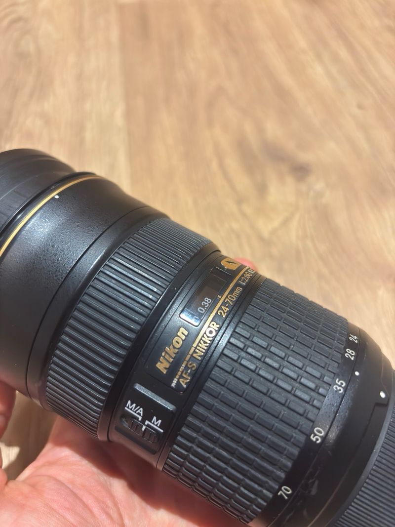 Objetivo Nikon AF-S NIKKOR 24-70mm f/2.8G ED afbeelding 4