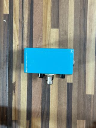 Pedal Fuzz Puffer Caone