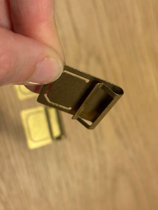 Segnalibro in metallo dorato