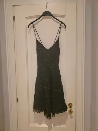 Miniabito nero macramè con paillettes