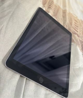 iPad 9.7 (5ª Gen) Space Gray