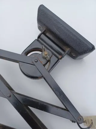 Foco antiguo extensible negro