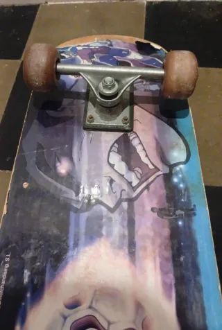 Skate FC Barcelona monopatín oficial usado Barça